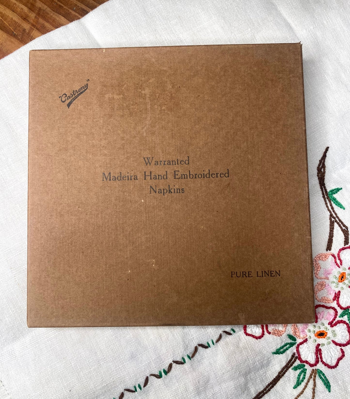 Vintage Linen Napkins in Original Box