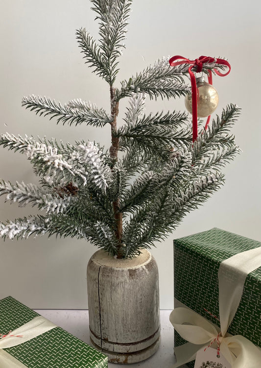Faux Flocked Tree in Vintage Posts