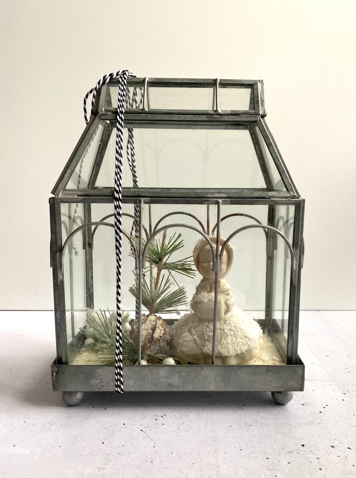 Mini Greenhouse Winter Scene - Girl Figurine